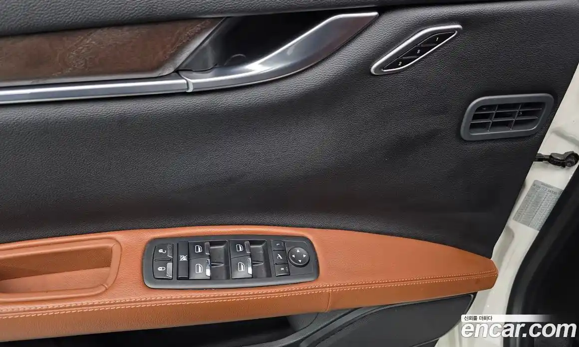 Maserati Ghibli 2018 3.0 гидро, фото 26