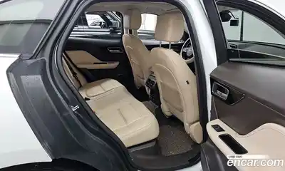 Jaguar F-Pace 2017 2.0 гидро, миниатюра 12
