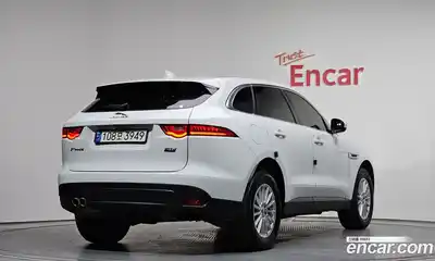 Jaguar F-Pace 2017 2.0 гидро, миниатюра 2