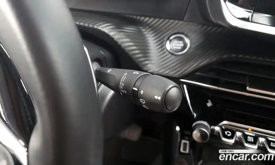 Peugeot 2008 2021 1.5 автомат (гидро), фото 24
