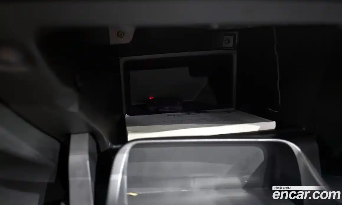 Peugeot 2008 2021 1.5 автомат (гидро), фото 31