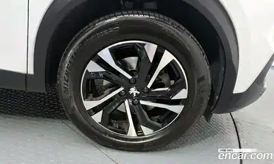 Peugeot 2008 2021 1.5 автомат (гидро), миниатюра 7