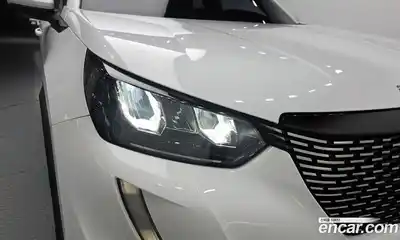Peugeot 2008 2021 1.5 автомат (гидро), миниатюра 8