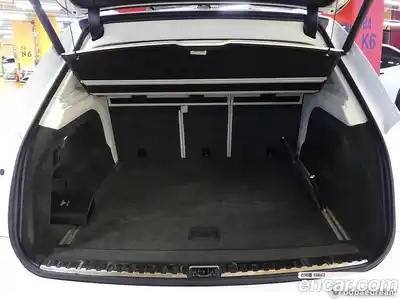 Bentley Bentayga 2022 4.0 гидро, миниатюра 10