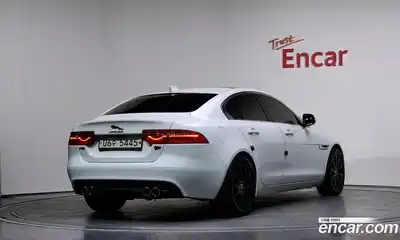 Jaguar XE 2017 2.0 гидро, миниатюра 2