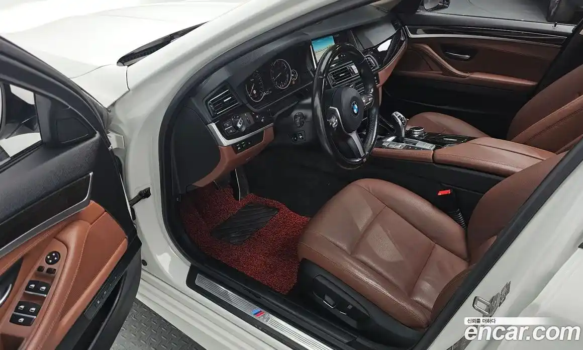 BMW 5 серия 2016 2.0 автомат (гидро), фото 11