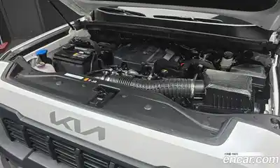 Kia Tasman 2025 2.5 автомат (гидро), миниатюра 6