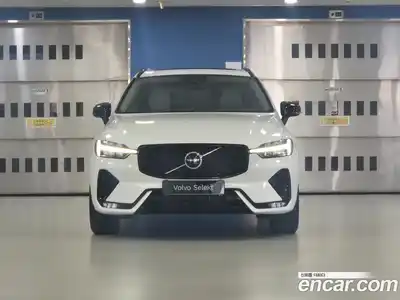 Volvo XC60 2025 2.0 автомат (гидро), миниатюра 2