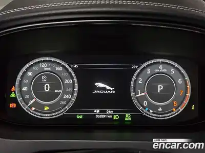 Jaguar E-Pace 2018 2.0 гидро, миниатюра 8