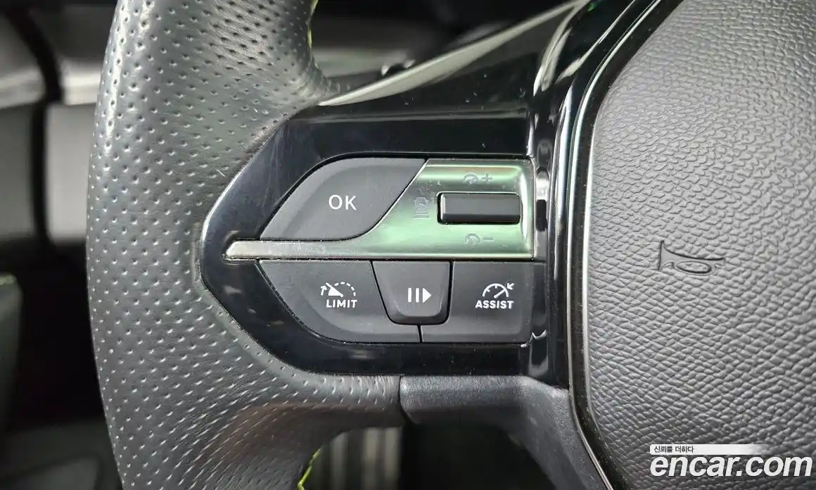 Peugeot 308 2022 1.5 автомат (гидро), фото 19