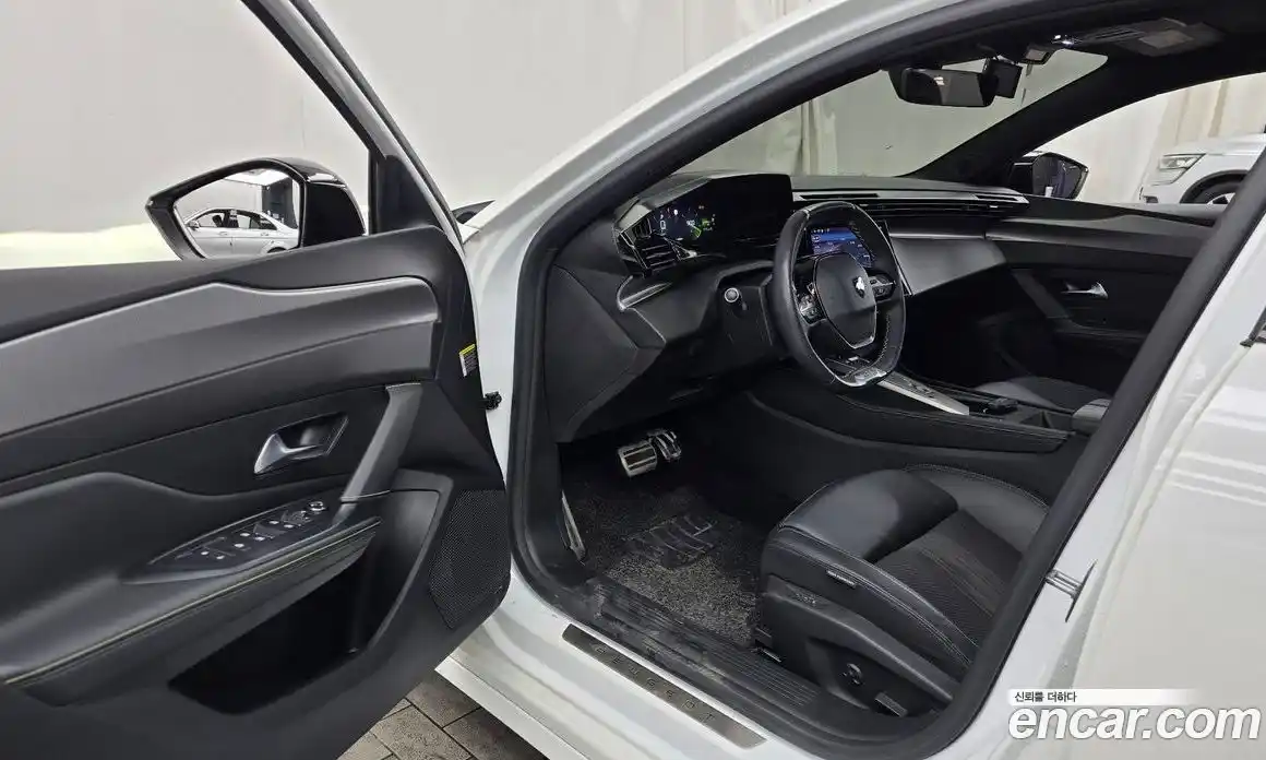 Peugeot 308 2022 1.5 автомат (гидро), фото 10