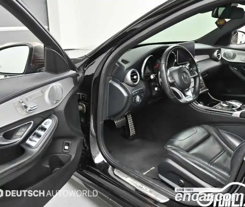 Mercedes-Benz C-Class 2017 4.0 гидро, фото 12 Mercedes-Benz C-Class 2017 4.0 гидро, фото 12
