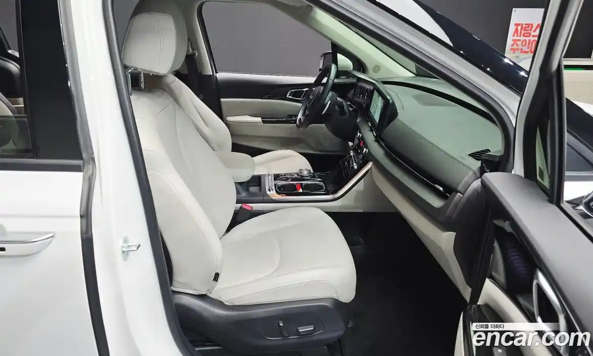 Kia Carnival 2022 3.5 автомат (гидро), фото 12