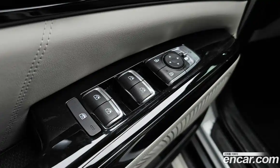 Kia Carnival 2022 3.5 автомат (гидро), фото 14