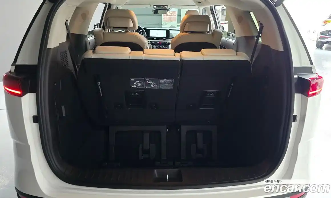 Kia Carnival 2022 3.5 автомат (гидро), фото 20