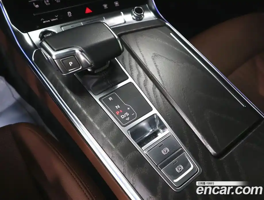 Audi A6 2022 2.0 автомат (гидро), фото 13
