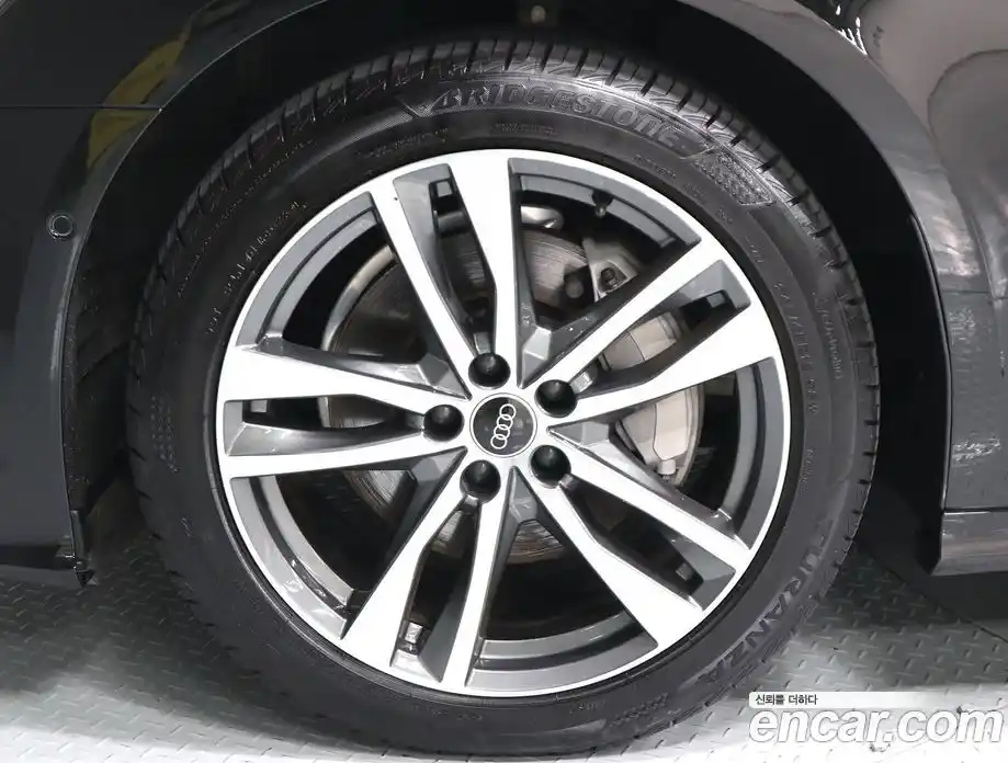 Audi A6 2022 2.0 автомат (гидро), фото 18