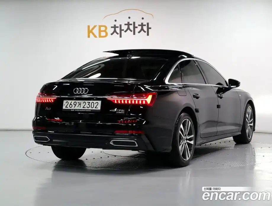 Audi A6 2022 2.0 автомат (гидро), фото 3