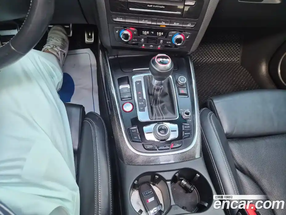 Audi SQ5 2014 3.0 автомат (гидро), фото 17