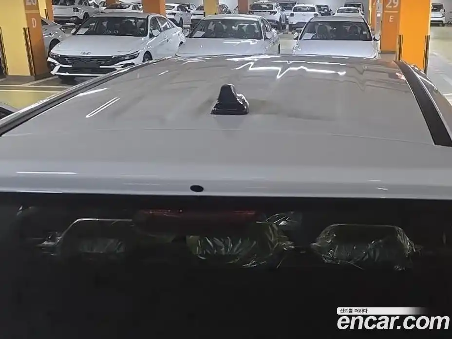Hyundai Venue 2026 1.6 автомат (гидро), фото 15