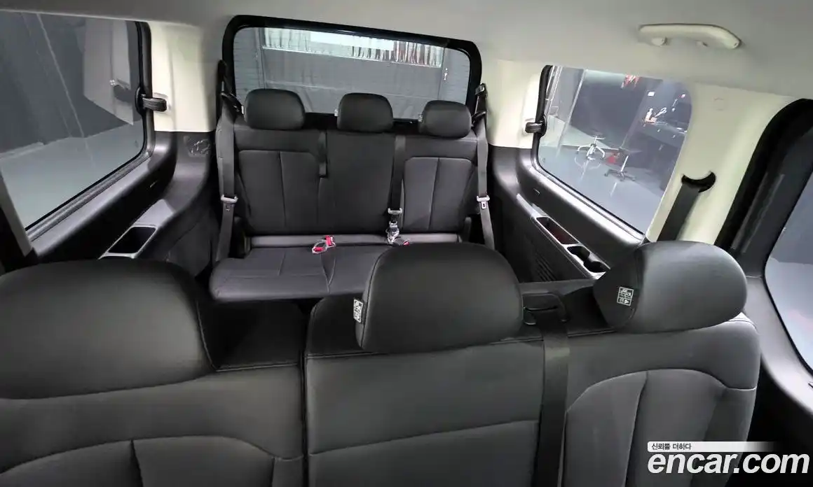 Hyundai Staria 2026 1.6 автомат (гидро), фото 18