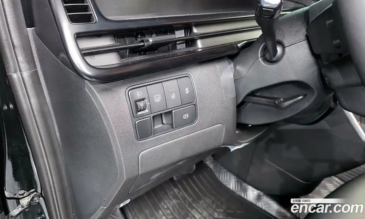 Hyundai Staria 2026 1.6 автомат (гидро), фото 25