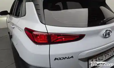 Hyundai Kona 2020 1.6 автомат (гидро), миниатюра 9