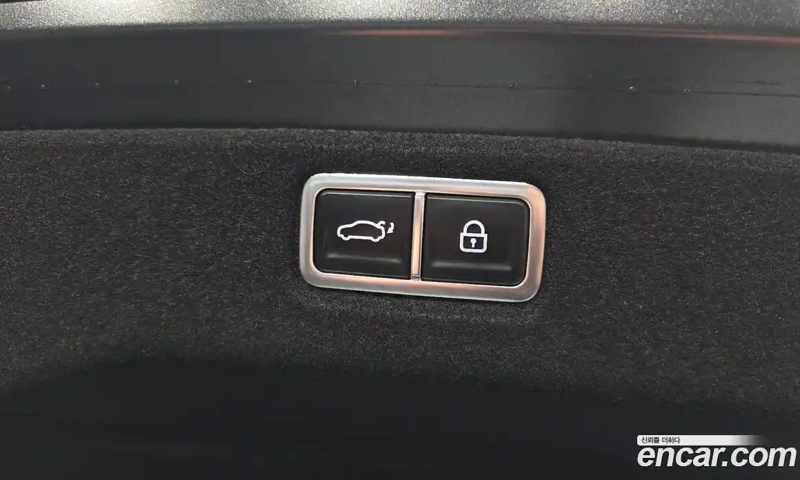 Hyundai Sonata 2024 1.6 автомат (гидро), фото 40