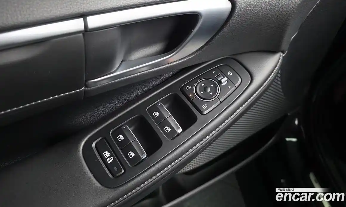 Hyundai Sonata 2024 1.6 автомат (гидро), фото 43