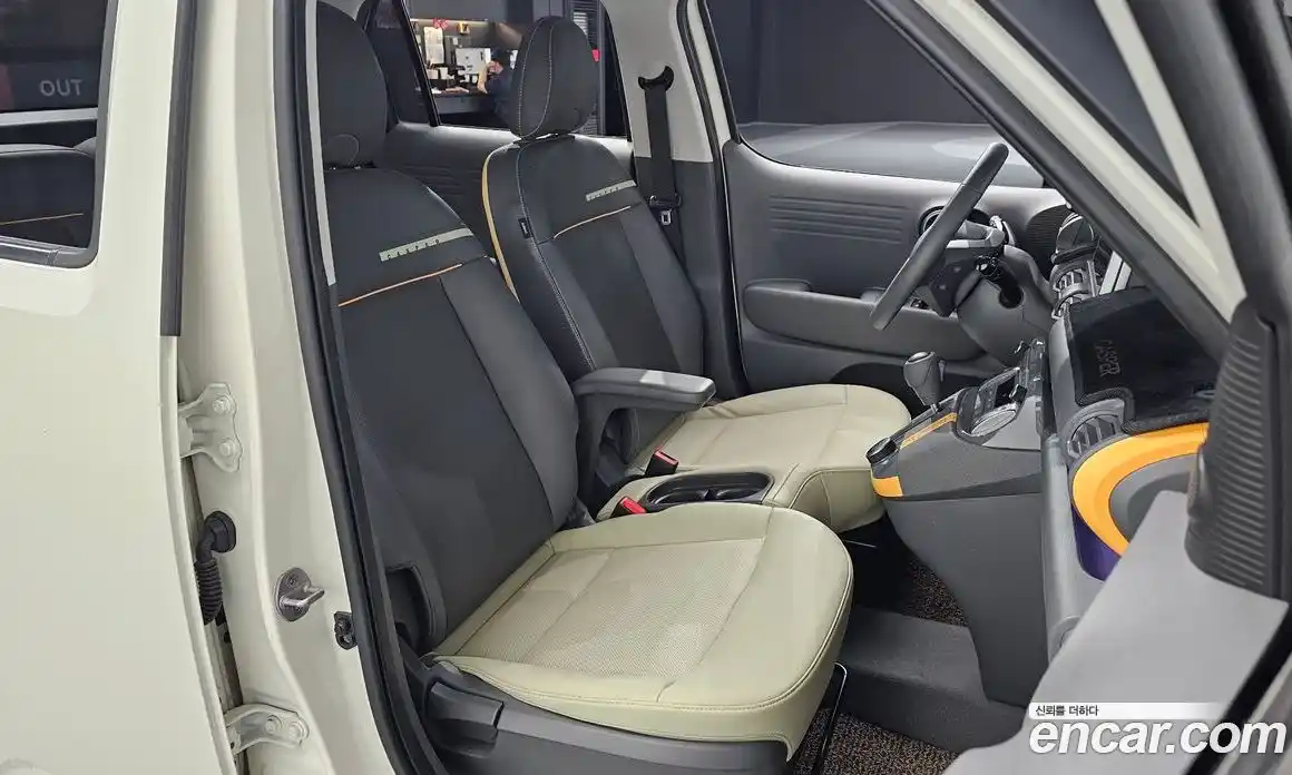 Hyundai Casper 2022 1.0 автомат (гидро), фото 16