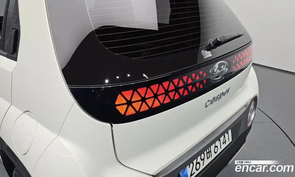 Hyundai Casper 2022 1.0 автомат (гидро), фото 9