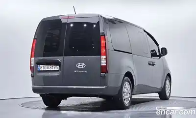 Hyundai Staria 2024 3.5 автомат (гидро), миниатюра 2
