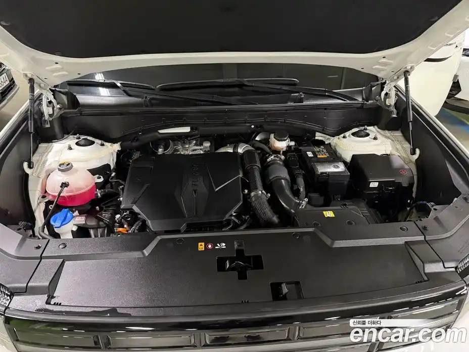 Hyundai Santa Fe 2023 2.5 автомат (гидро), фото 7