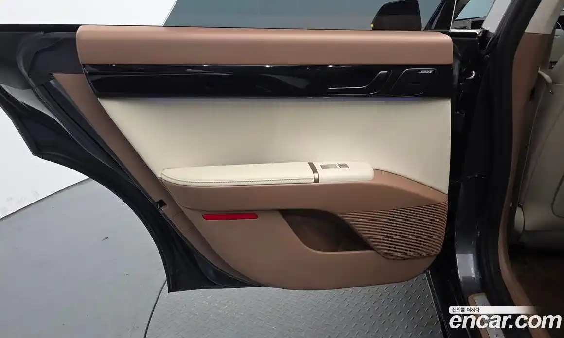 Hyundai Grandeur 2023 1.6 автомат (гидро), фото 15