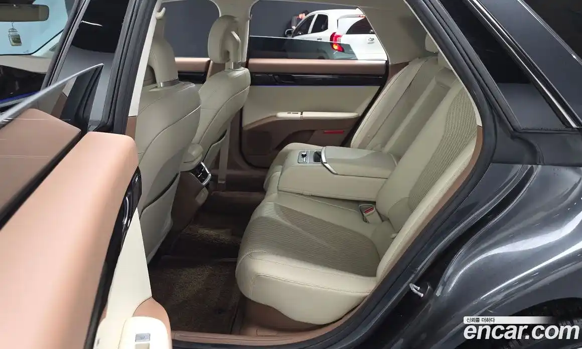 Hyundai Grandeur 2023 1.6 автомат (гидро), фото 18