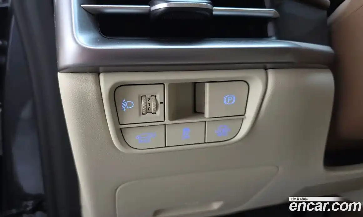 Hyundai Grandeur 2023 1.6 автомат (гидро), фото 35