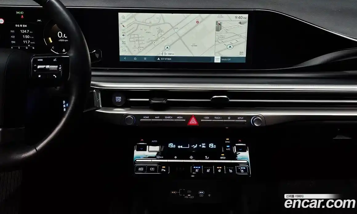 Hyundai Grandeur 2023 3.5 автомат (гидро), фото 15