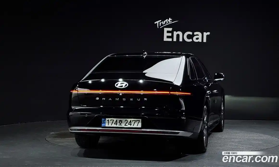 Hyundai Grandeur 2023 3.5 автомат (гидро), фото 4