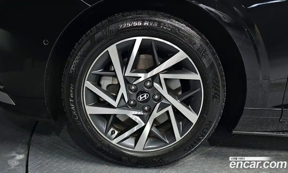 Hyundai Grandeur 2023 3.5 автомат (гидро), фото 5