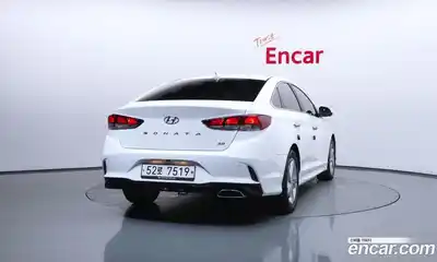 Hyundai Sonata 2018 2.0 автомат (гидро), миниатюра 4