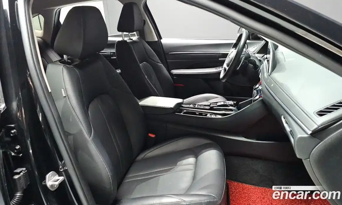 Hyundai Sonata 2022 2.0 автомат (гидро), фото 16