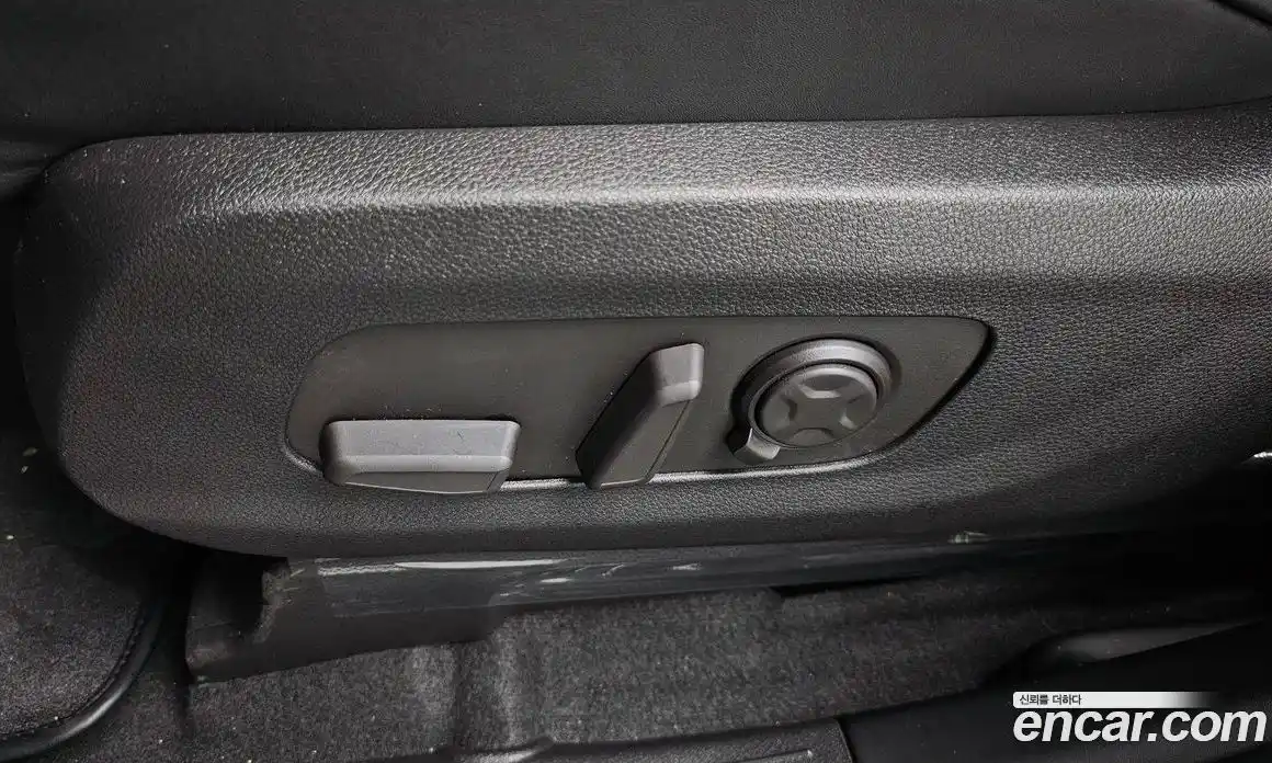 Kia Carnival 2026 3.5 автомат (гидро), фото 47