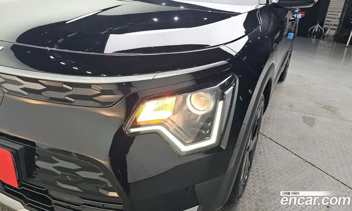 Kia Niro 2023 0.2 автомат (гидро), фото 8