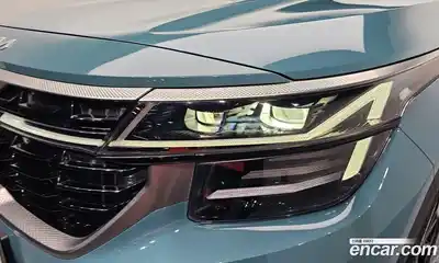Kia Seltos 2024 1.6 автомат (гидро), миниатюра 8
