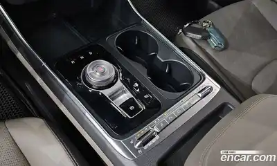 Kia Carnival 2024 2.2 автомат (гидро), миниатюра 9