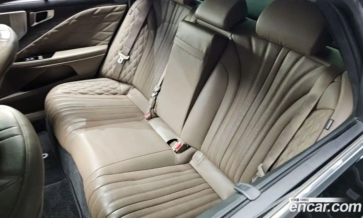 Kia K8 2023 2.5 автомат (гидро), фото 29