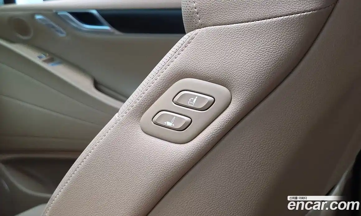 Genesis G80 2024 2.5 автомат (гидро), фото 32