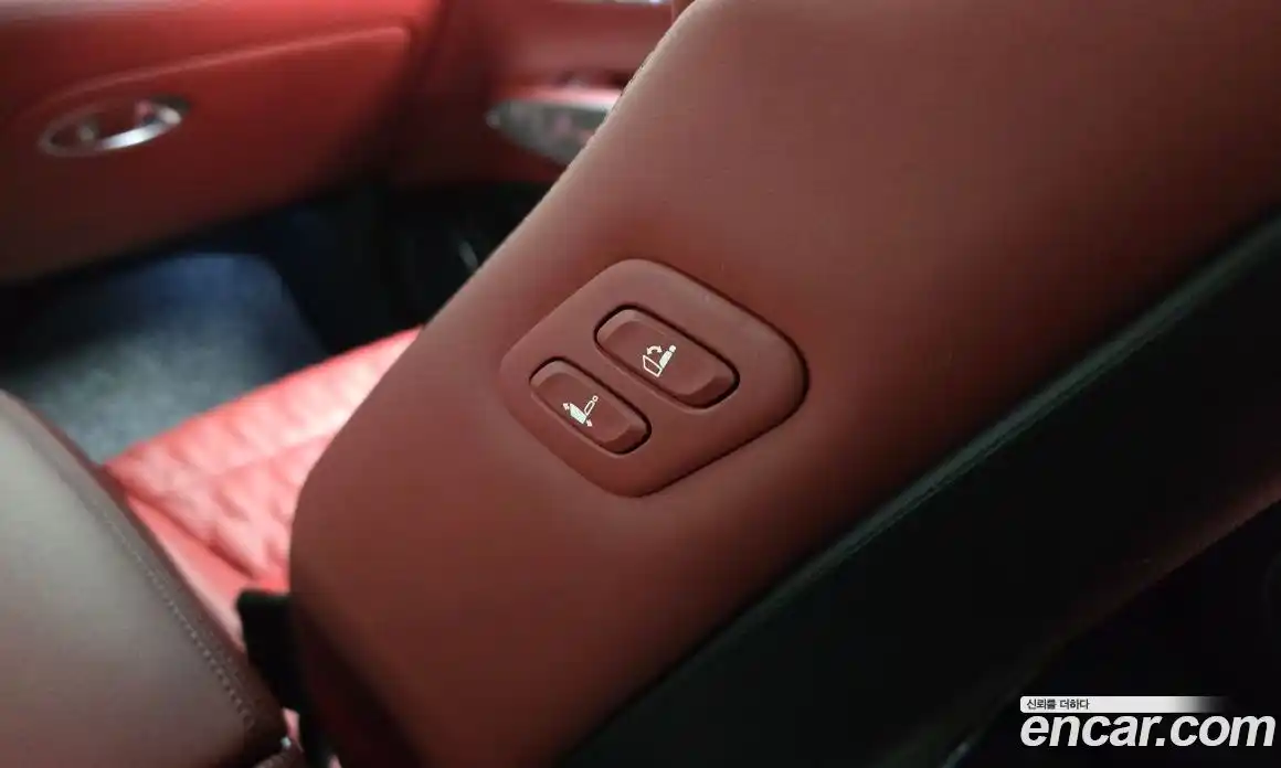 Genesis GV70 2023 2.5 автомат (гидро), фото 33