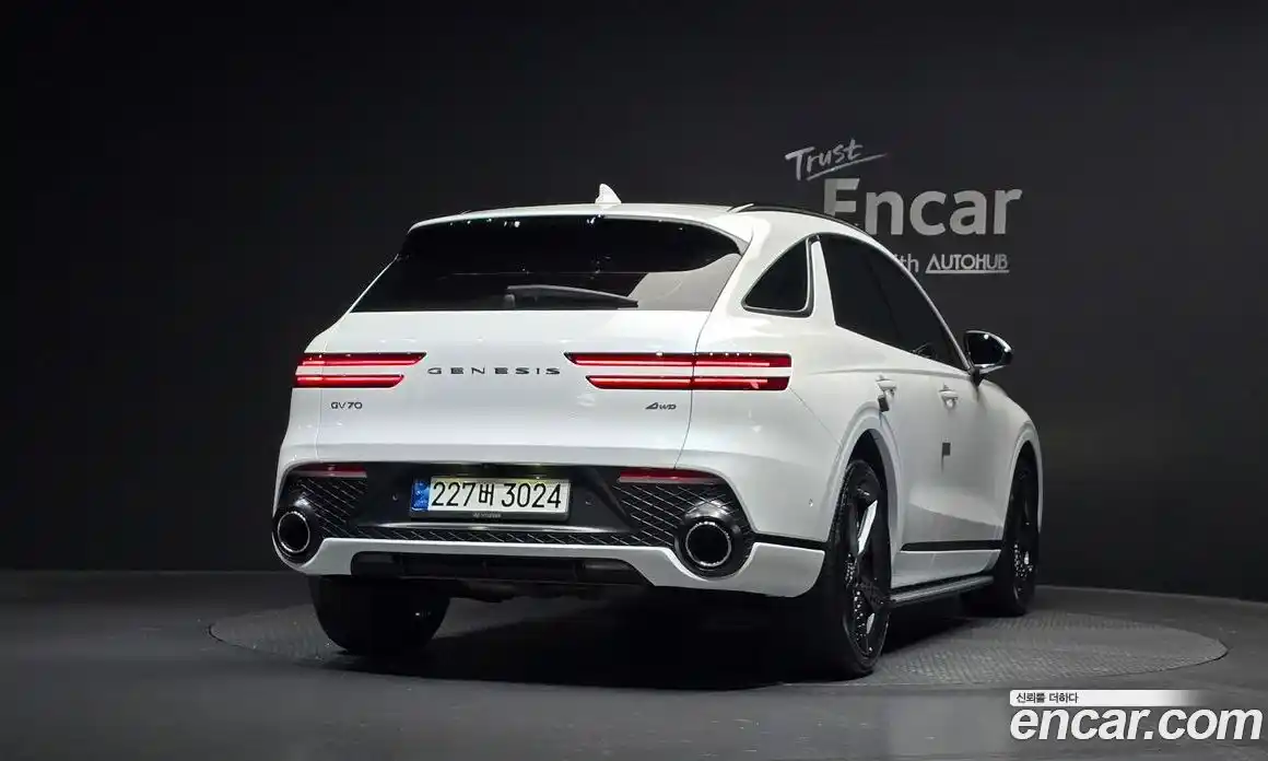 Genesis GV70 2023 2.5 автомат (гидро), фото 4