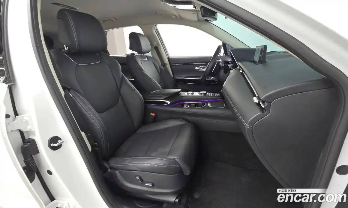 Genesis GV70 2022 2.5 автомат (гидро), фото 11